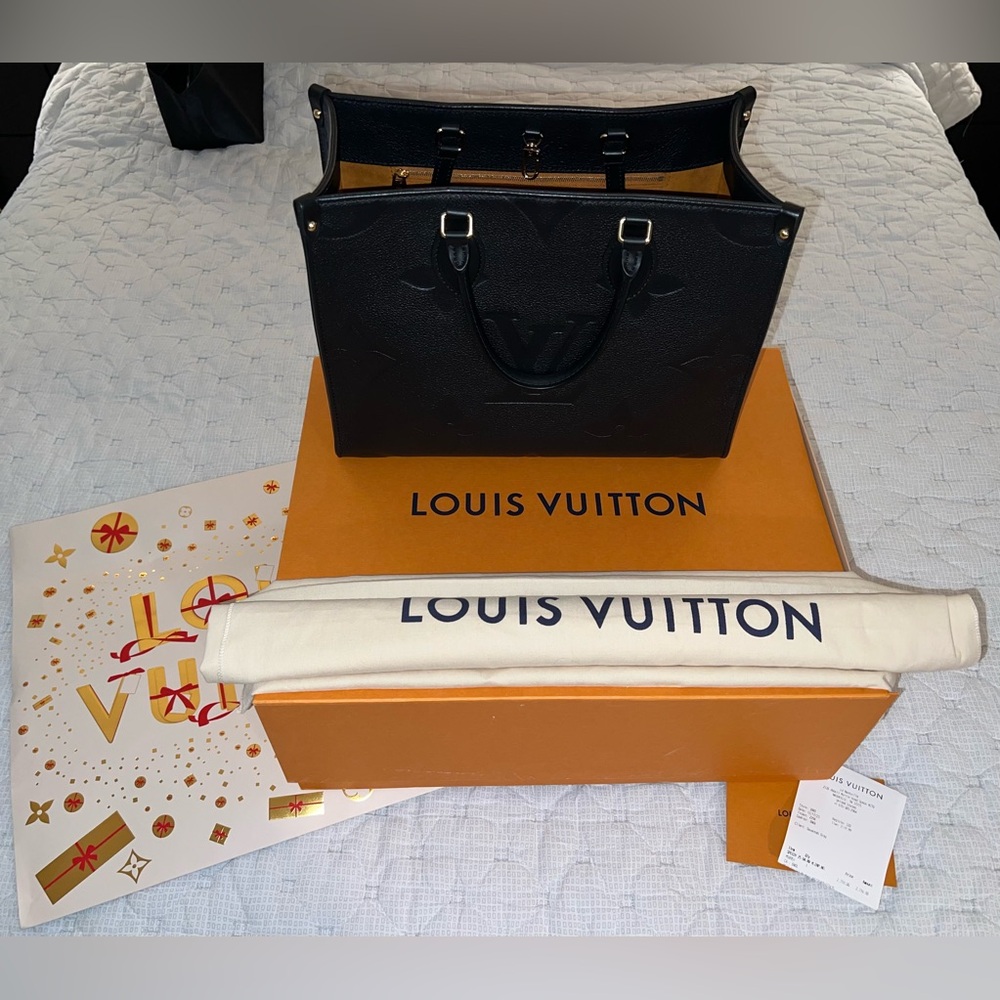 Louis Vuitton On The Go MM Black Monogram Tote - Picture 2 of 16